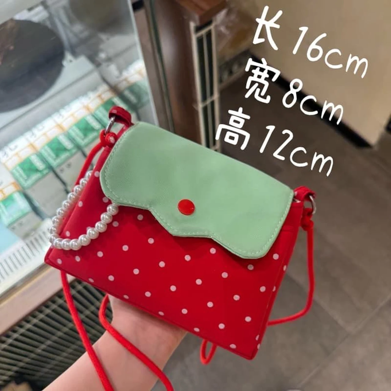 Süße Mädchen-Erdbeer-Polka-Dot-Umhängetasche 2026 Neue Niedliche Koreanische Perlen-Handtasche Vielseitige Schultertasche Geschenk – Detail 4