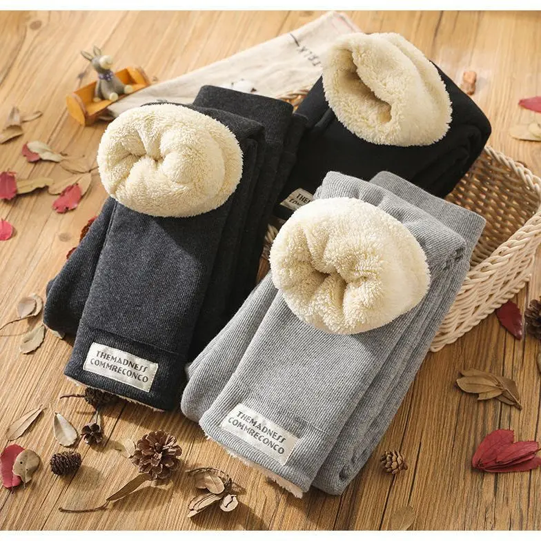 Lamb Cashmere Baby Girl Plush Pants with Thickened Autumn Winter Clothing for Girls Infants Children Wearing Cotton Pants