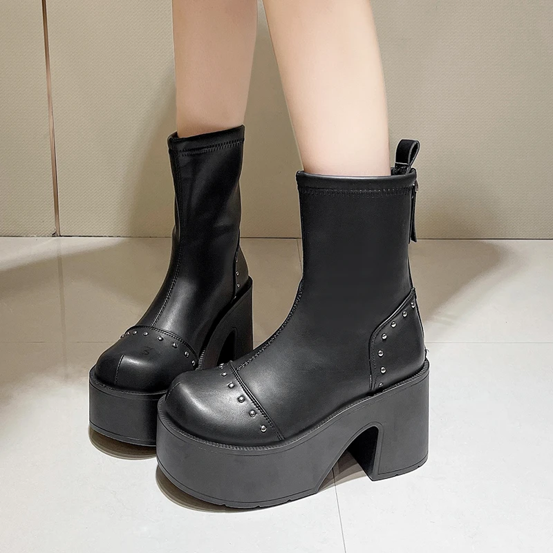 

9.5CM Women Punk Boots Autumn Platform Outdoor Leather Rivet Chunky Motorcycle Boots Nightclub Party High Heels Pumps Shoes