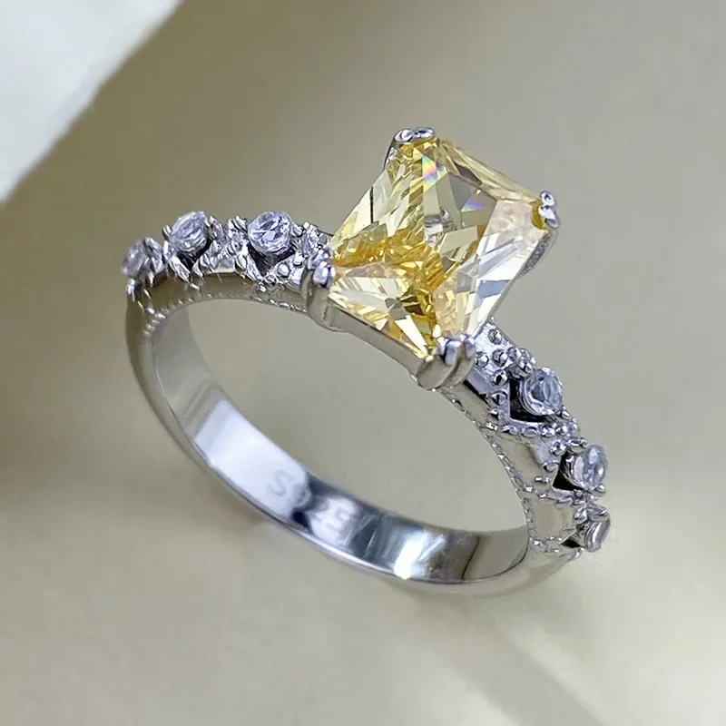 2024 S925 sterling silver ring 6 * 8 yellow ice flower cut high carbon diamond high-end fashion women's European and American