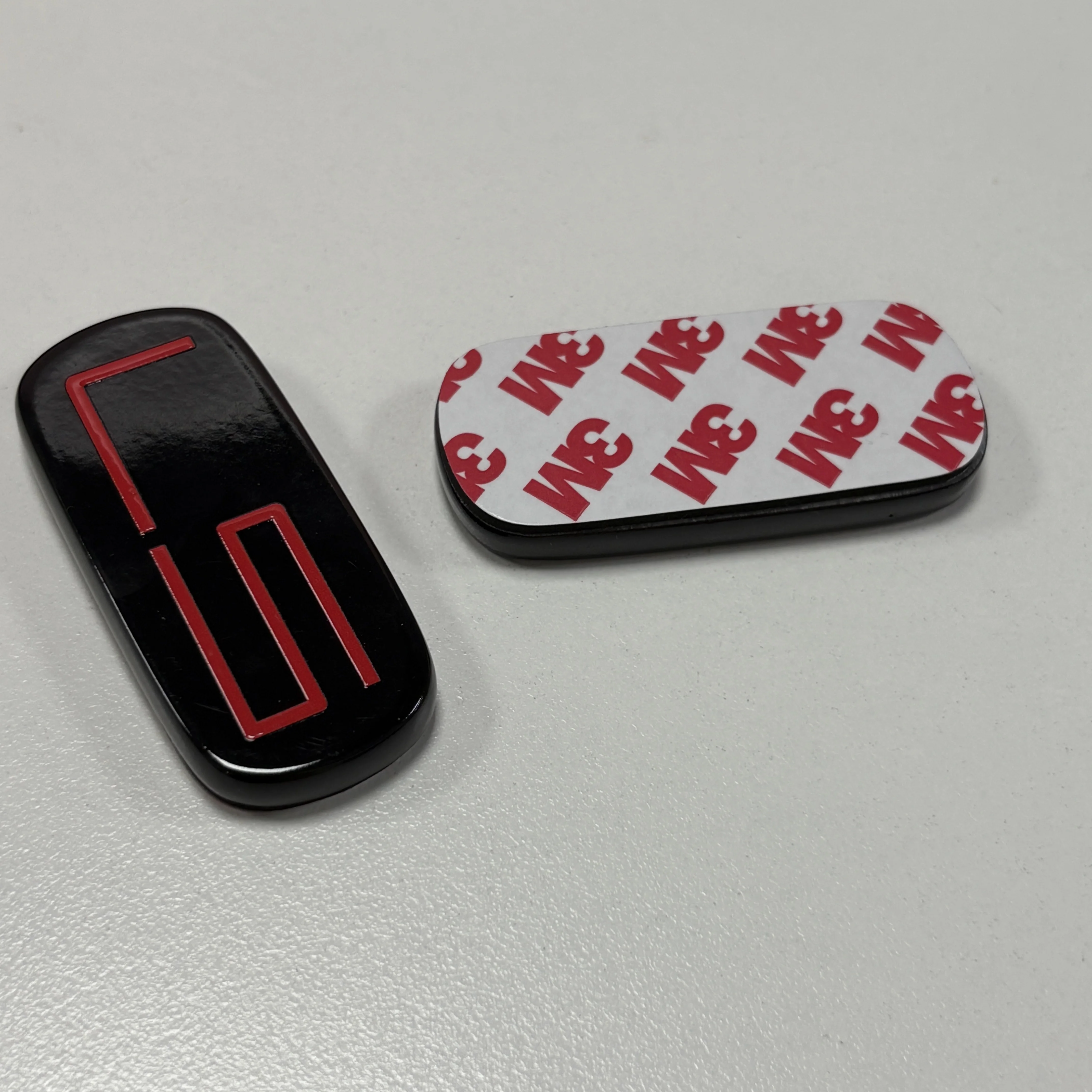 

Red And Black Badge Trim 99-07 Side Body LS Emblems 3D Badges Pasteable Replacement 15036135