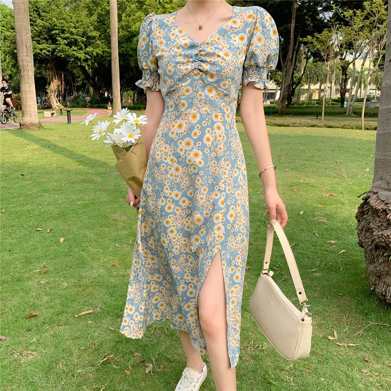 Summer Floral Cottagecore Dress 2023 Women French Sweet Daisy Print Short Sleeve Dress Elegant V Neck Puff Sleeve Mid-Calf Dress