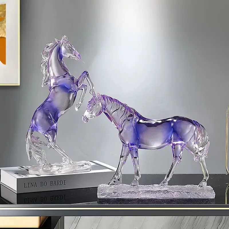 Transparent Resin Horse Statue Ornaments Home Room Cabinet Handicrafts Animal Item Office Decoration Housewarming Opening Gifts