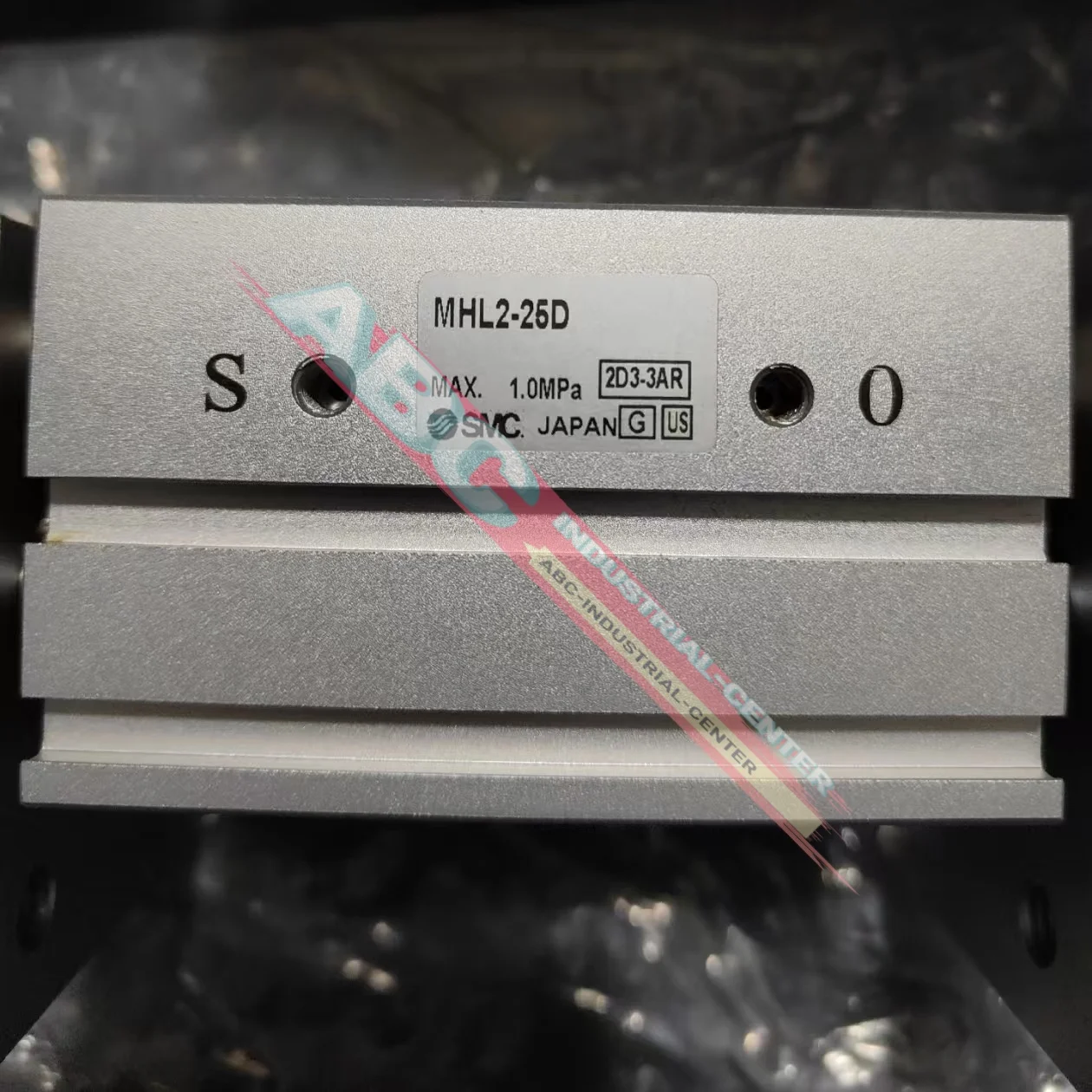 

Цилиндр захвата MHL2-25D Новый оригинал MHZ2-25D