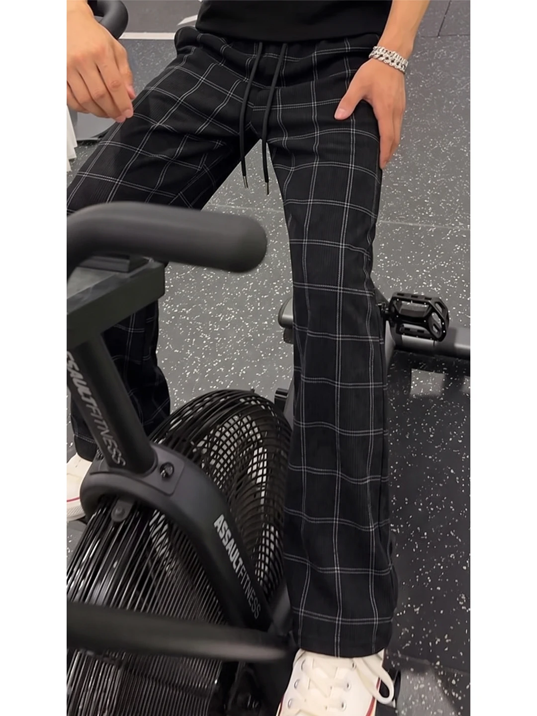 No image
