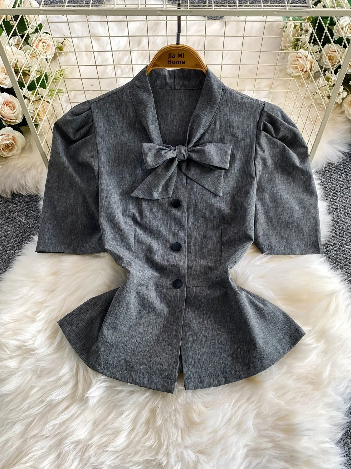 

Slimming V-neck Short Sleeve Knot Shirt Women's Fashion New Commuter Style Single Button Fitted Top Korean Version