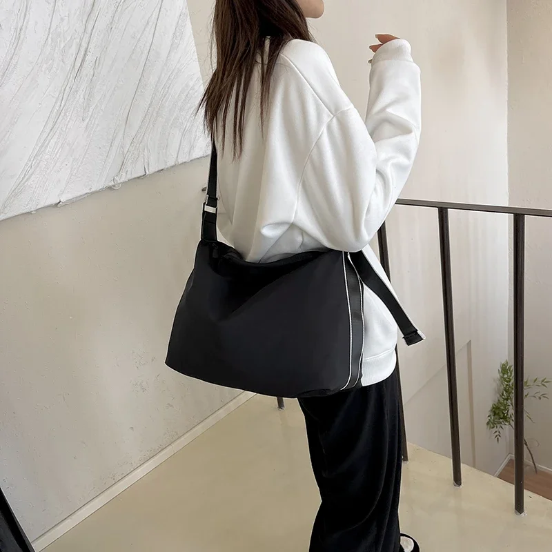 

2025 Newest Travel Canvas Women Crossbody Shoulder Bags Leisure Adjustable Shoulder Straps Multi-function With Large Pocket