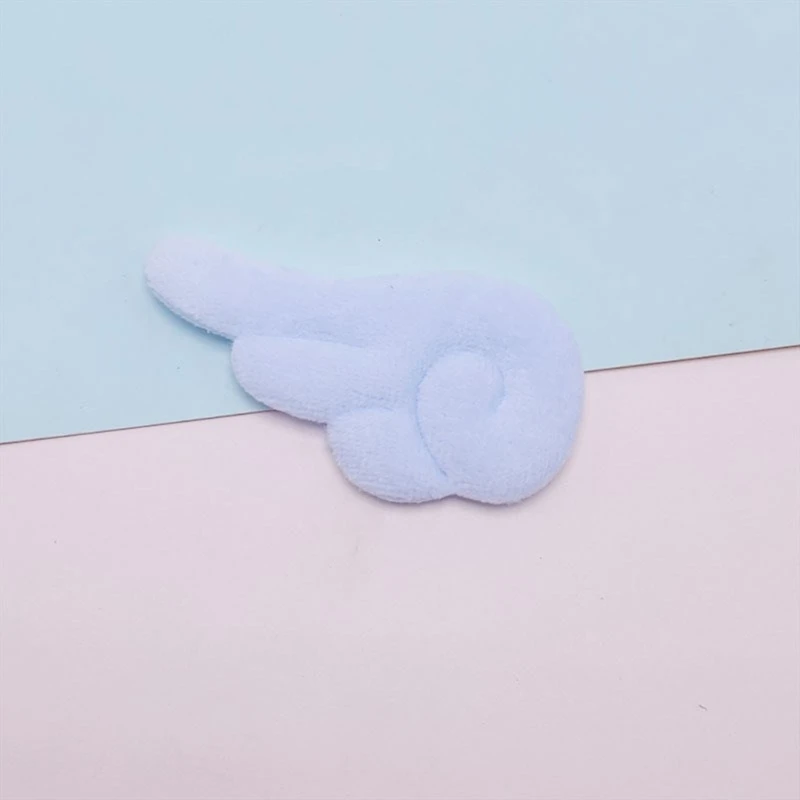 652f Sweet Angel Wing Apliques