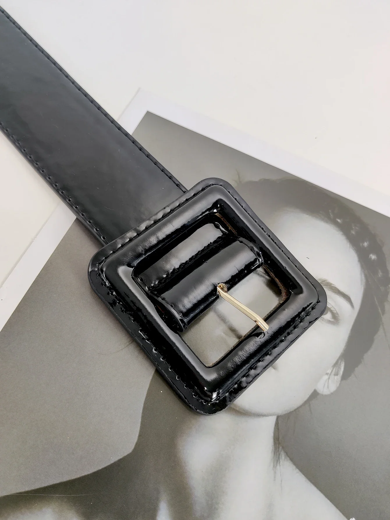 AAA137Designer Für Frauen Hohe Qualität Patent Leder Weibliche Gürtel Schwarz Korsett Gürtel 5cm Bund Rot Weiß Quadratischen Mund mode – Detail 6