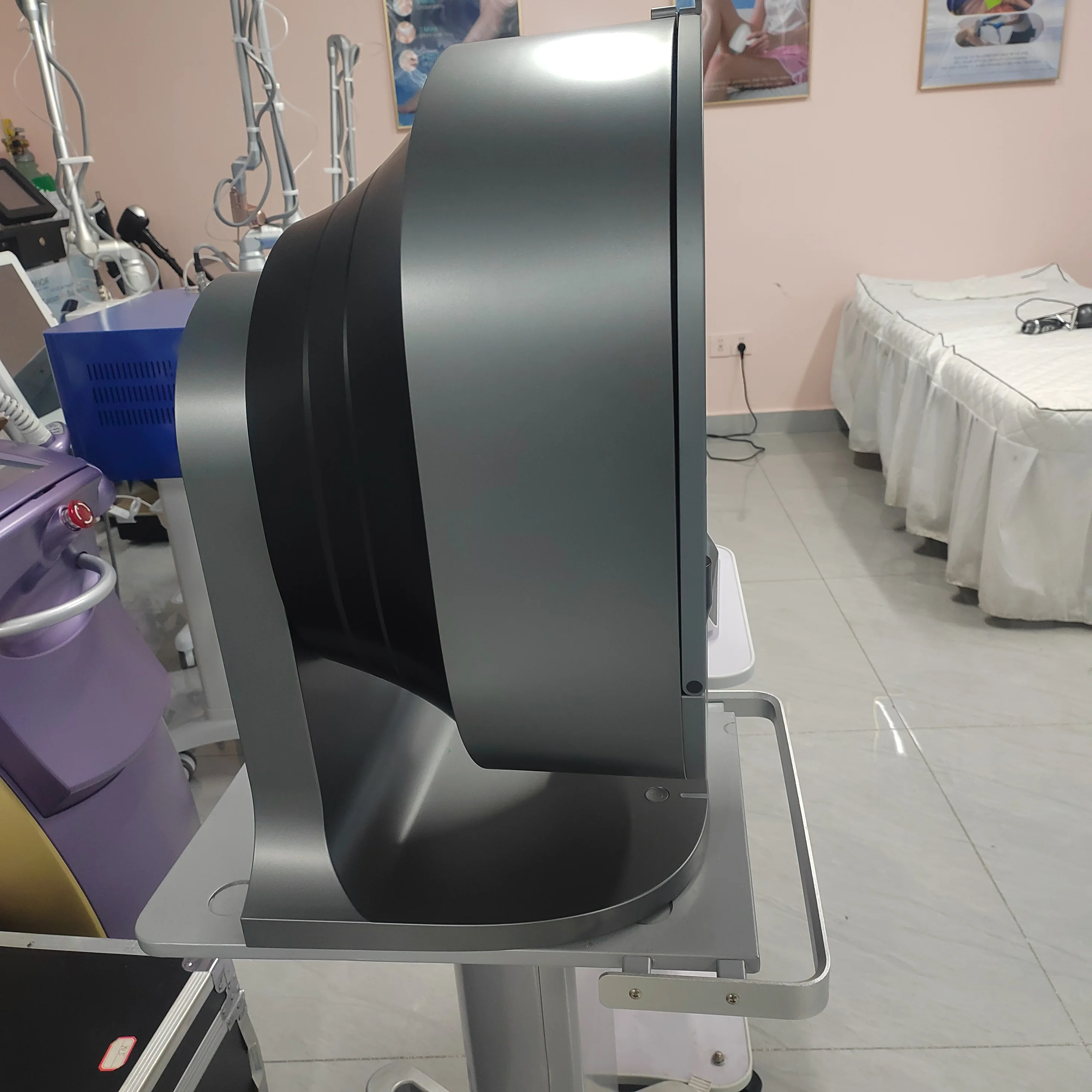 5 Pro-AI Skin ImageAnalyzerFull-Body Multi-Spectral Scan لمعدات التجميل محلل فروة الرأس متعدد اللغات 15.6 بوصة 21.5 بوصة