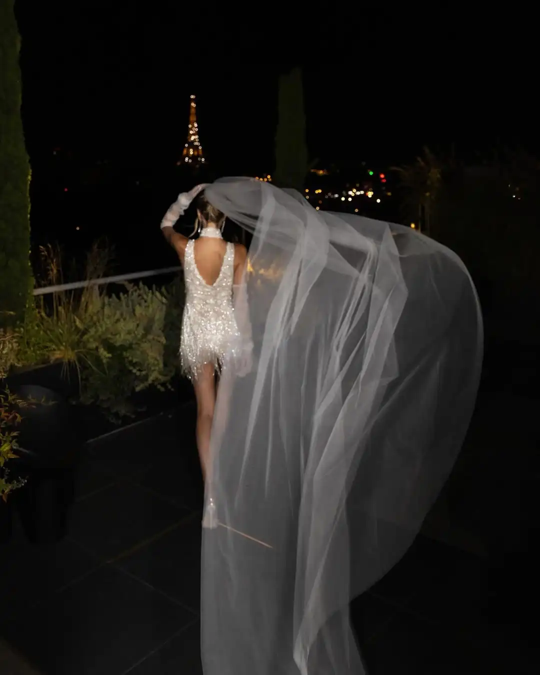 Мини-коктейльные платья Ofherown с блестящими кисточками, роскошные короткие платья для выпускного вечера с глубоким v-образным вырезом и бисером, свадебные платья выше колена с колье