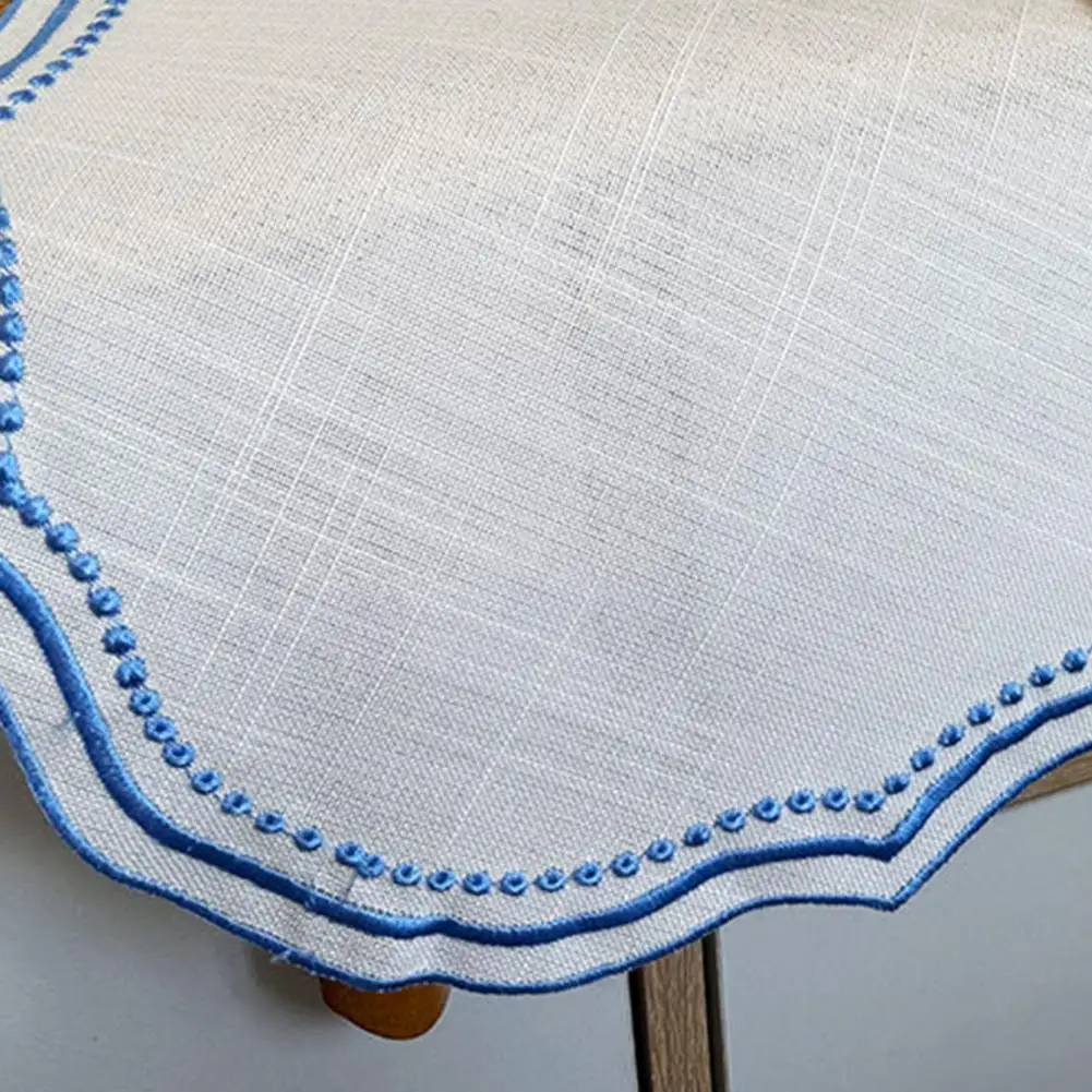 Table Placemat Washable Placemat Wrinkle-resistant Embroidered Lace Placemat Heat-resistant Non-slip Table Mat for Dining