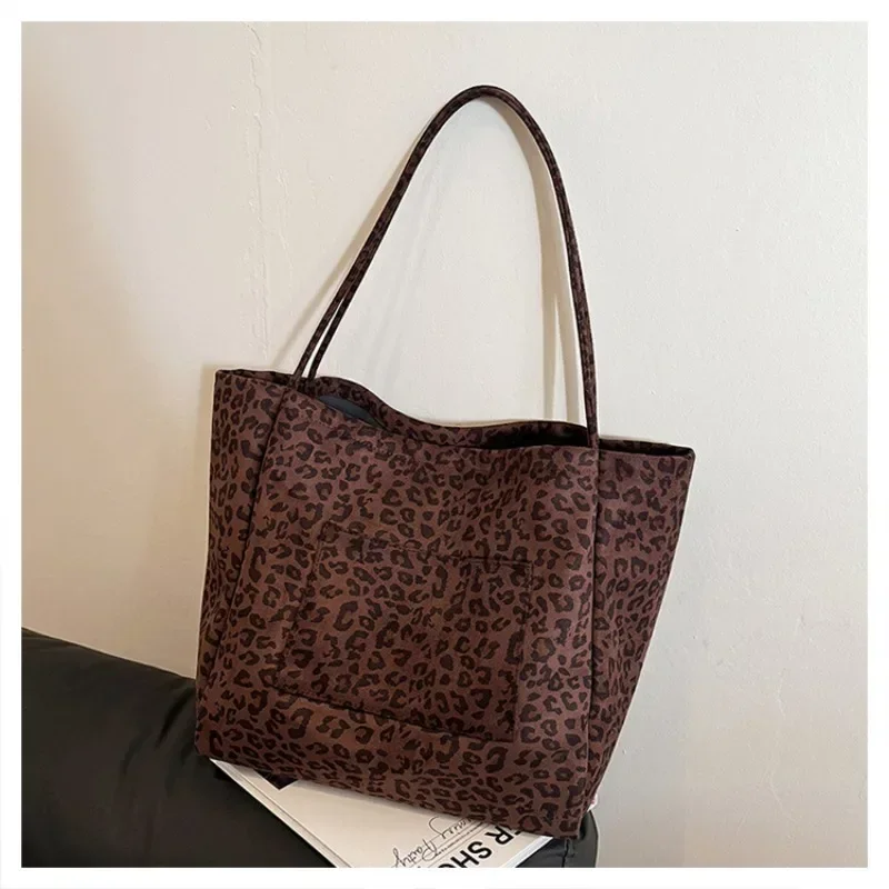 2024 Hot Selling Nylon Large Capacity Women's Tote Bag Panther Pattern Trendy Fashion Shoulder Bag Soft Simple Versatile Handbag