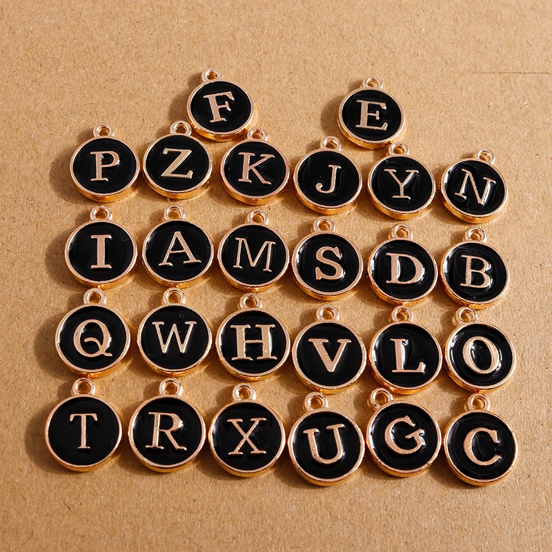 10 Stück 4 Farben süße Mini-Alphabet 26 Buchstaben Charms Anhänger für Schmuckherstellung Halskette Armband Ohrringe DIY Geburtstagsgeschenke – Detail 5