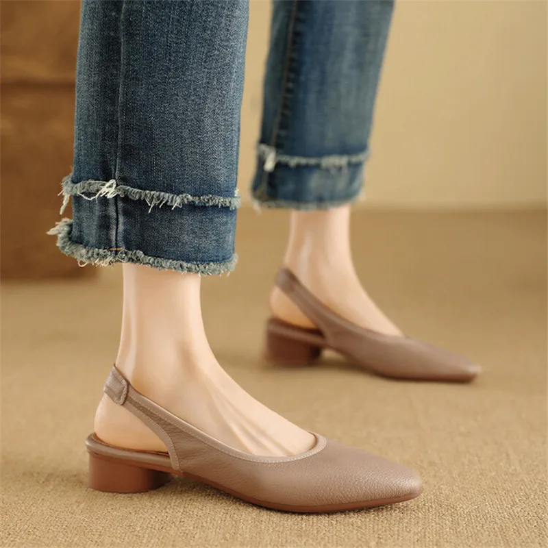 New Genuine Leather Sandals Sheepskin Summer Sandals Cover Toe Low Heel Sandals for Women Chunky Heel Shoes Sandalias De Mujer