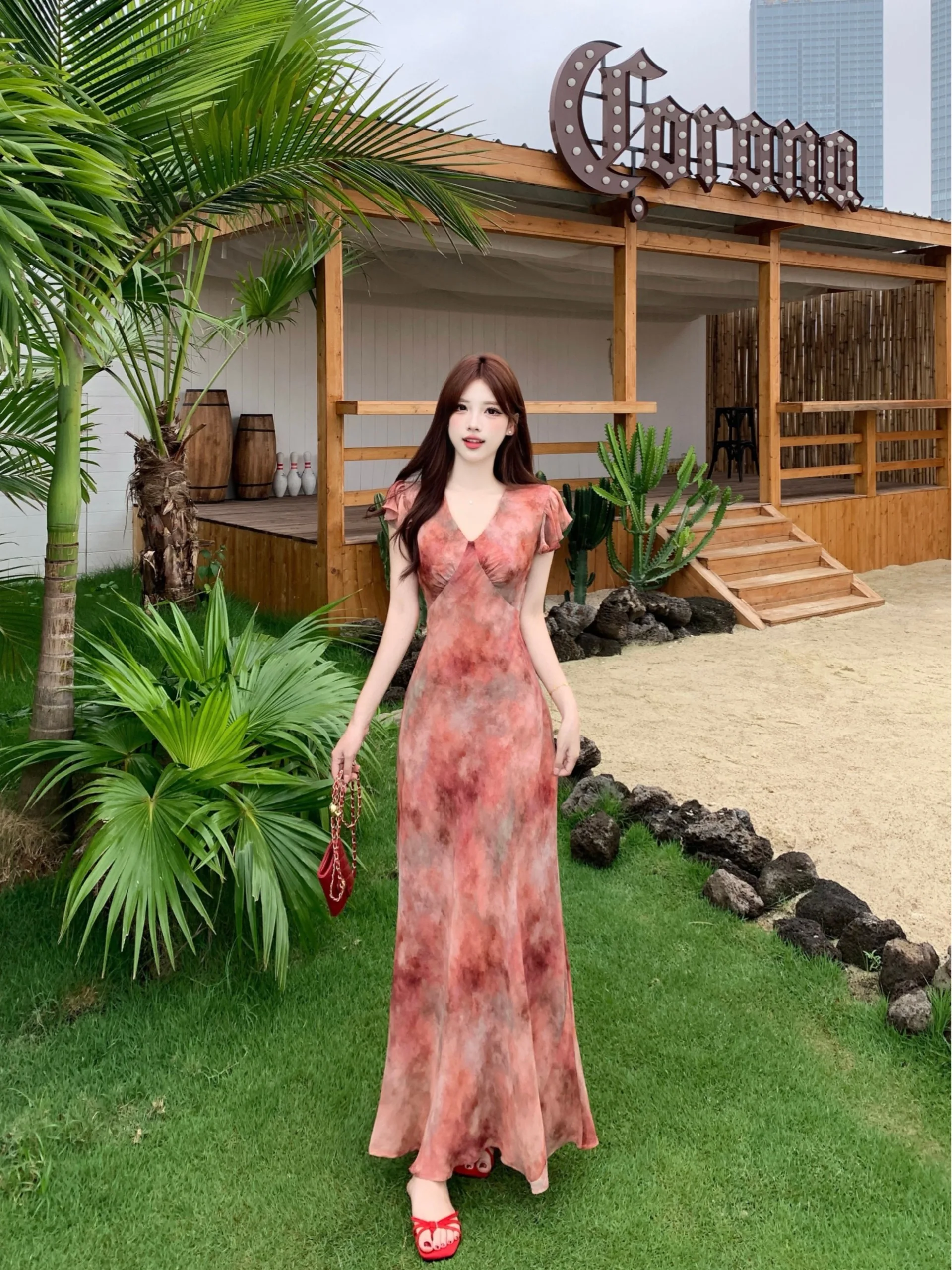 

plus Size Vacation Style V-Neck Short Sleeve Long Dress Summer New Waist-Cinching Slimming Design Gradient Over-Knee Dress