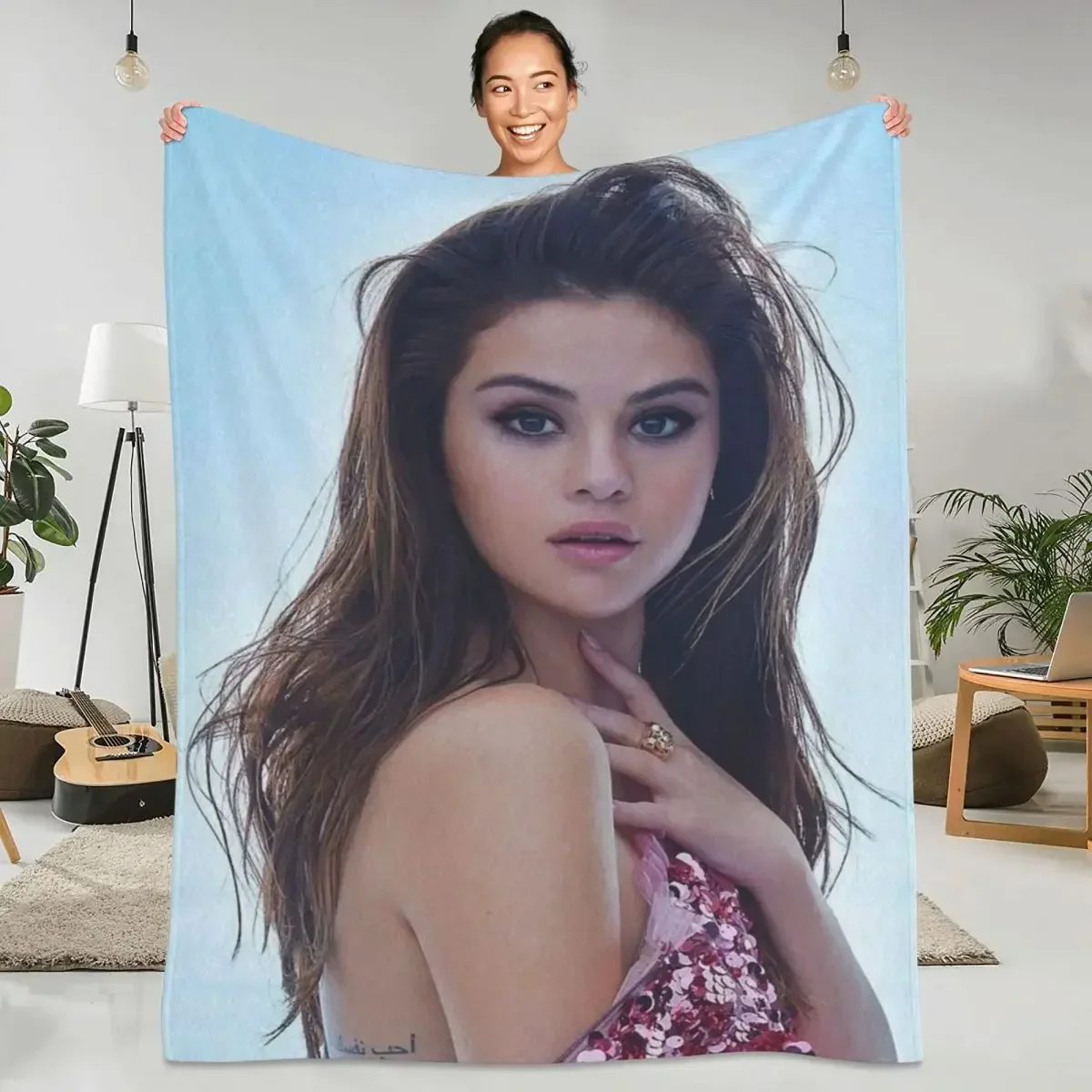 Soft Warm Blanket Travel Selena Gomez Bedding Throws Music Singer Flannel Bedspread Couch Bed Funny Sofa Bed Cover