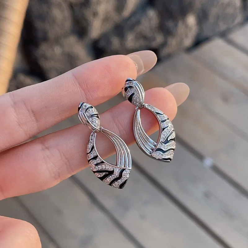 Small Niche Design,… - image