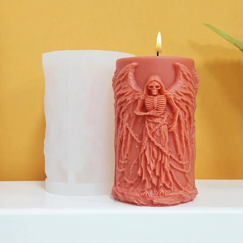 A Skeleton Angel Gothic Silicone Candle Mold for DIY Candles and Aromatherapy |   3D Wing Chain Texture |   Easy to Demould