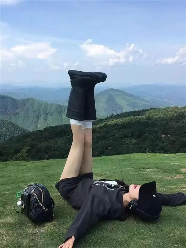 Sanrio новая милая толстовка с рисунком «Hello Kitty», толстовка с длинными рукавами и открытыми плечами для девочек, свободная толстовка с принтом на весну и осень