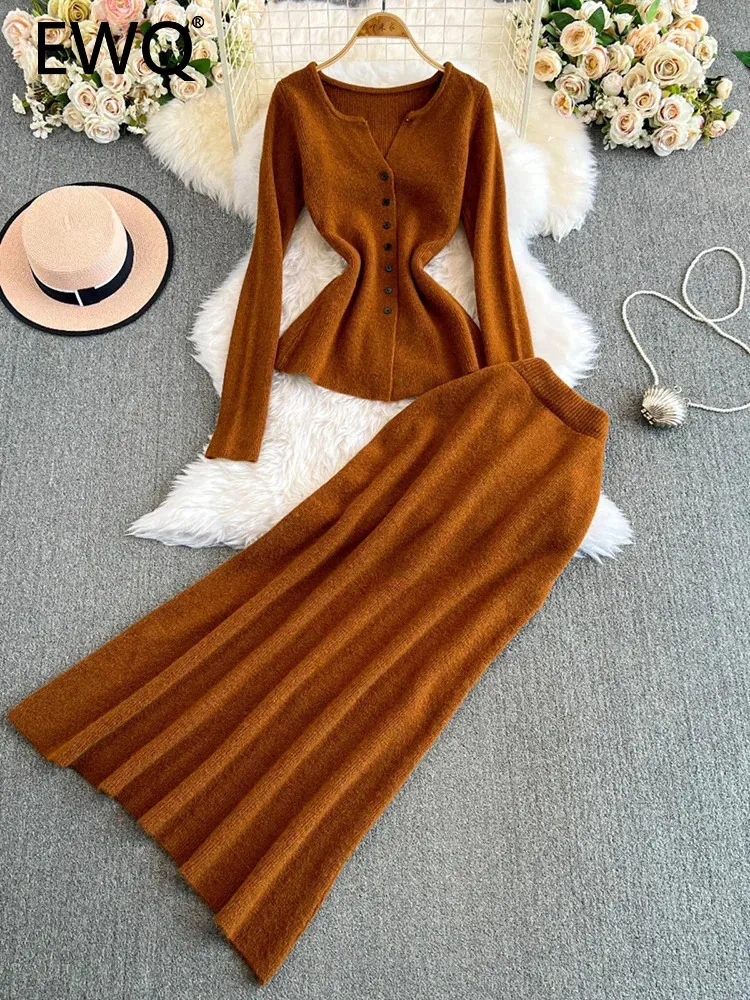 EWQ Women Sweet Slin Long Sleeve Knitted Sweater Top High Waist Skirt 2-piece Set Y2k Korean Fashion Autumn Winter 2024 SM11588