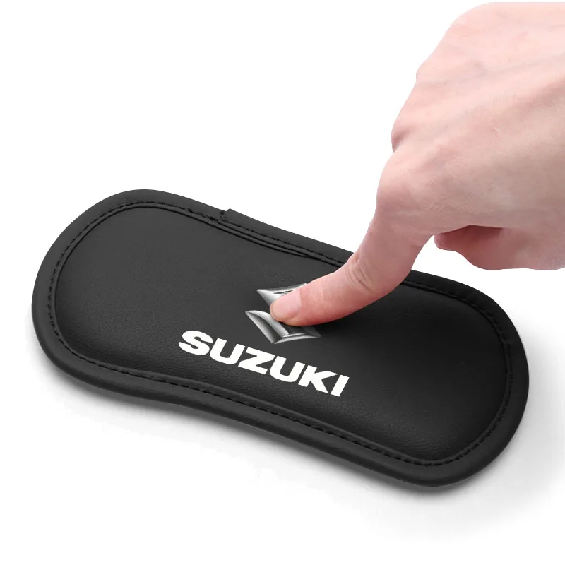 Almohada de cuero para coche, rodillera elástica de espuma viscoelástica para pierna, pegatina para Suzuki Swift Grand Vitara Jimny SX4 Alto Liana, 1 Uds.