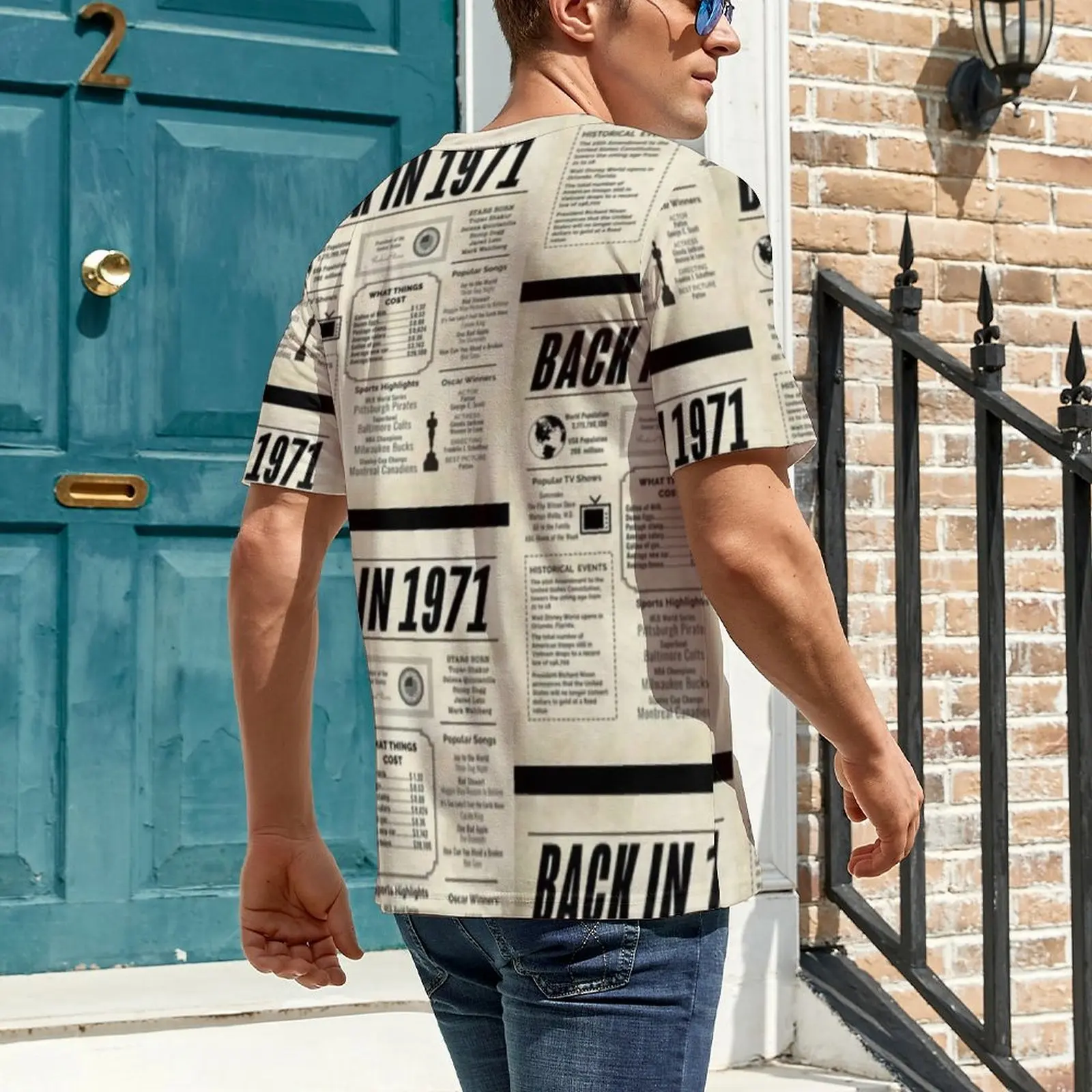 Men Newspaper Print T-Shirt 1971 Story Events Cool T-Shirts Short-Sleeved Printed Tops Dropshipping Original Oversize Top Tees