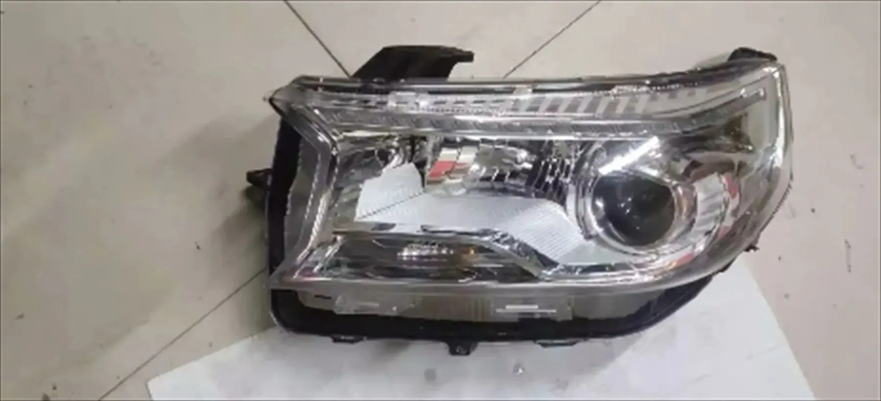 Car Headlamp Headlight for changan hunter f70 DRL Daytime Running Light