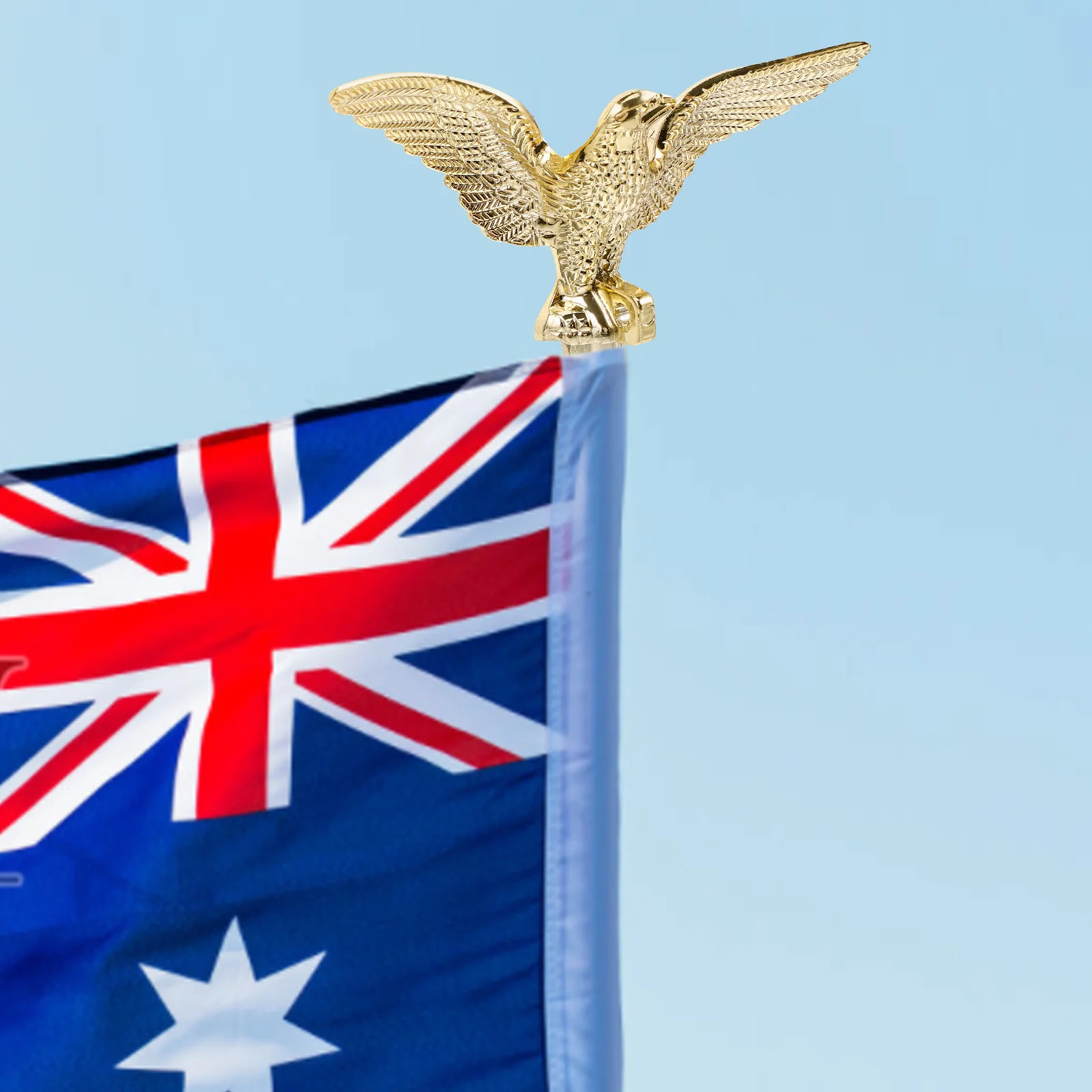 

Exquisite Eagle Flag Topper Plastic Flagpole Head for Outdoor Decoration Easy to Assemble and Use Eagle Flag Topper