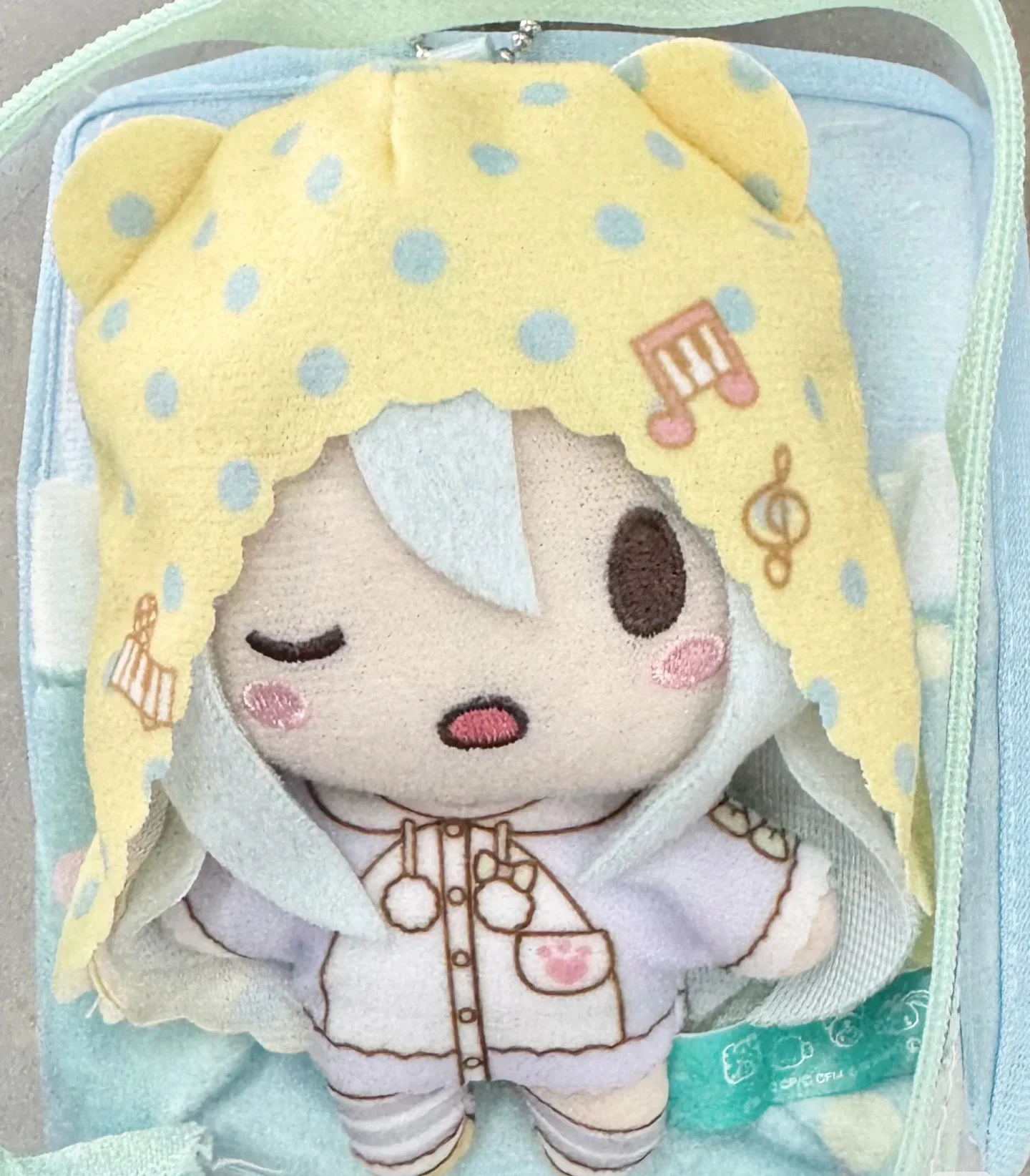 15cm PJSK Kawaii Plüschtiere Puppe Akiyama Mizuki Project Sekai Yoisaki Kanade Niedliche Gefüllte Plüsch-Anhänger Geburtstagsgeschenke