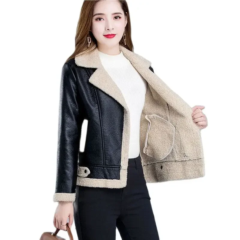 Add Velvet Add Thick Women's Leather Coat 2021 Winter New PU Skin Hair One Body Short Imitate Sheep Lamb Hair Ladies jacket