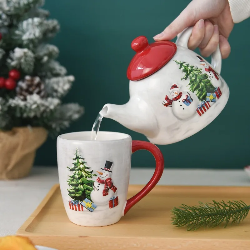 Nordic Ceramic Relief Christmas Tree Snowman Teapot Creative Country Porcelain Christmas Ornaments Coffee Pot Home Drinkware