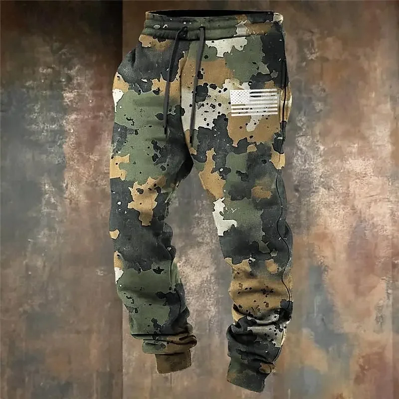 Herren-Jogginghose im Vintage-Stil mit Camouflage-Muster und amerikanischer Flaggen-Print, lässige Trainingshose mit Kordelzug in der Taille, tailliert, Streetwear, Sporthose – Detail 2