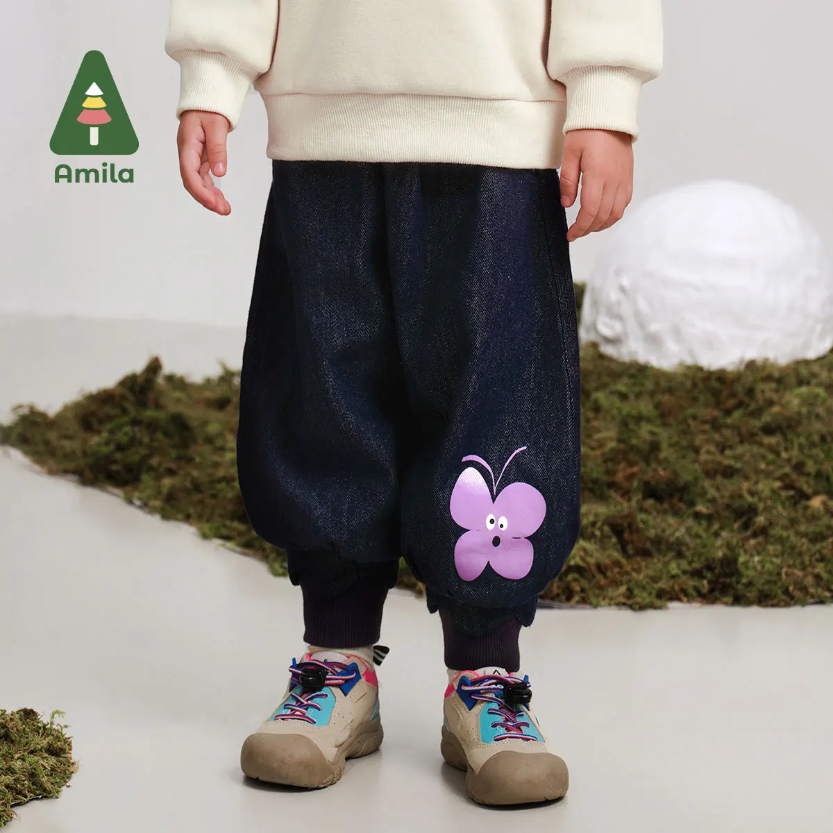 Amila Baby Jeans 2024 Winter New High Quality Girls Solid Color Cartoon Soft Warm Plus Velvet Casual Loose Children‘s Trousers