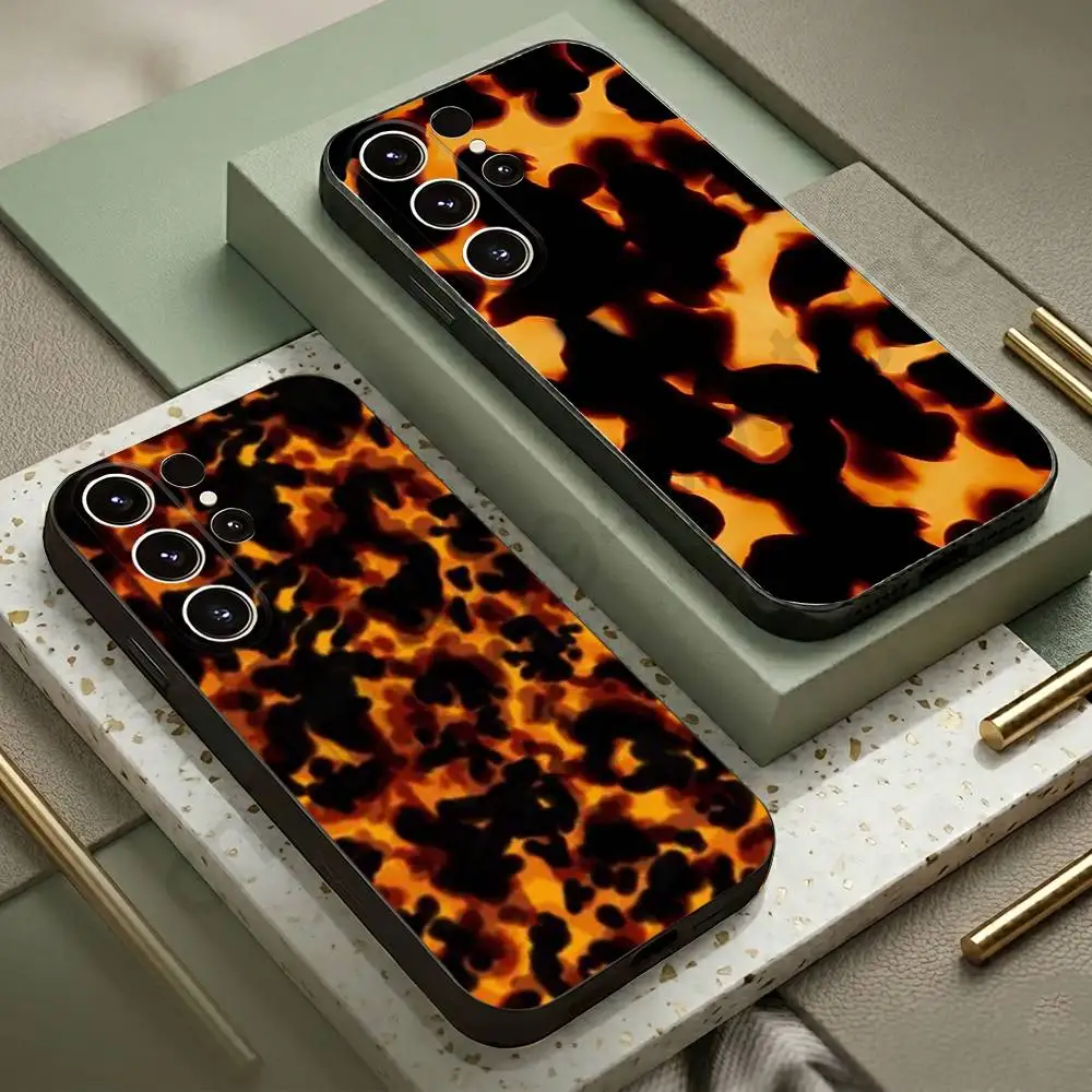 

Chic Brown Tortoiseshell Aesthetic Phone Case For Samsung S20,21,22,23,24,25,26 Ultra,Plus,Lite,FE,Black Soft Case