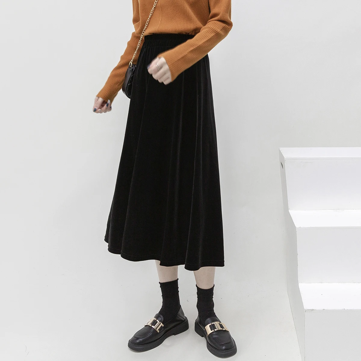 الشتاء مطوي تنورة طويلة المخملية أزياء الربيع عالية الخصر الصلبة القطيفة التنانير مكتب السيدات أنيقة خمر التنانير زائد الحجم #1