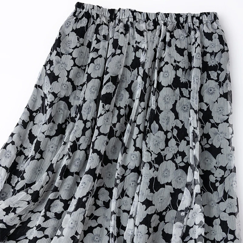 Women Silk Skirt 100% Mulberry Silk Black Floral Printed Long Type Maxi Skirt With Silk Lining Summer Beach Big Hem M1522