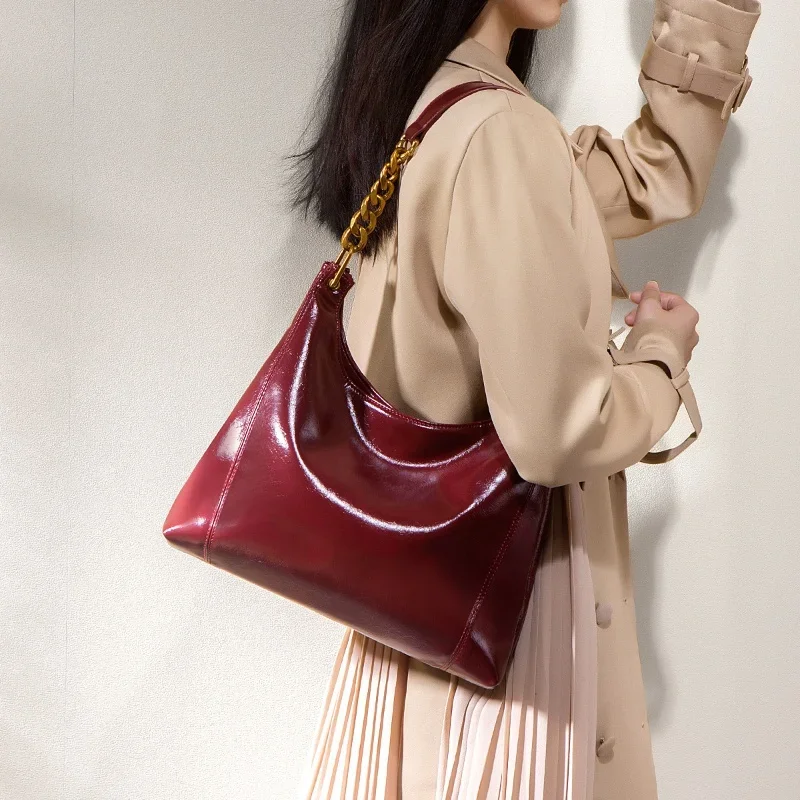

2025 Soft PU Underarm Bag Leather Retro Red Ladies Shoulder Bag Commuter Multi-functional Minimalist Handbag