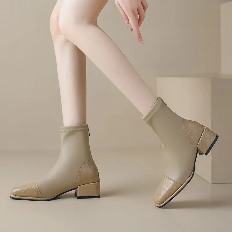 

Лидер продаж, женская обувь 2024, брендовые женские ботинки с молнией сзади, модные современные ботинки с квадратным носком, женские сапоги до середины икры в тон