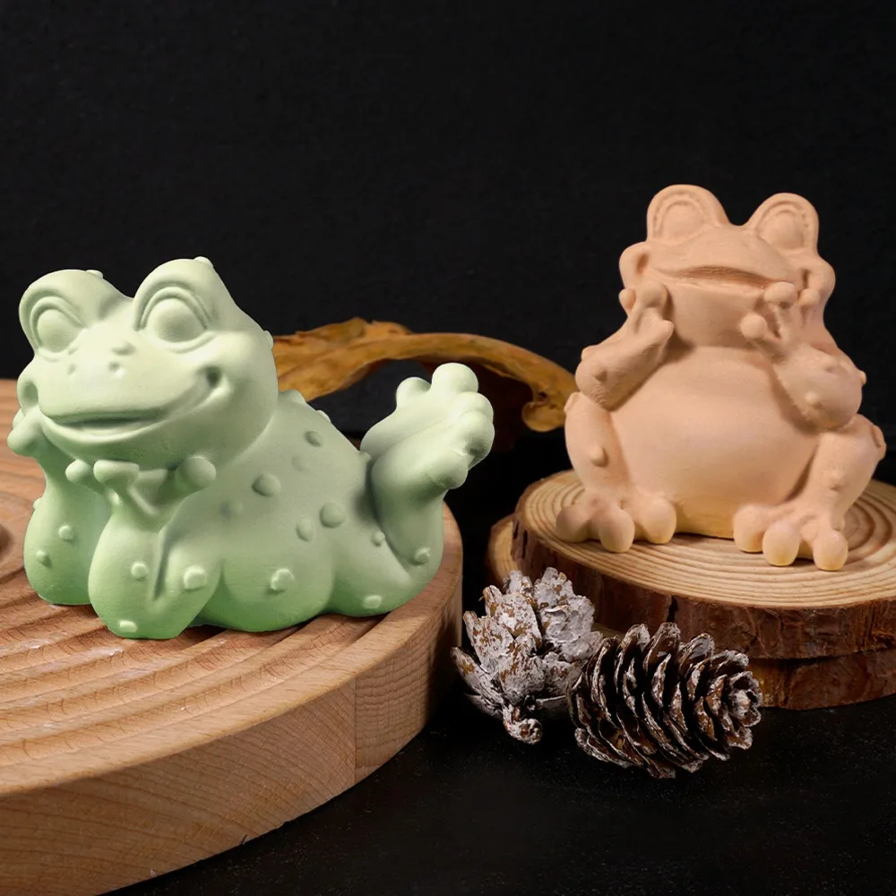 Smile Frog Scented Candle Mold 3D Sitting Animal Plaster Craft Ornament Making Tool DIY Cartoon Resin Bag Pendant Handmade Gifts