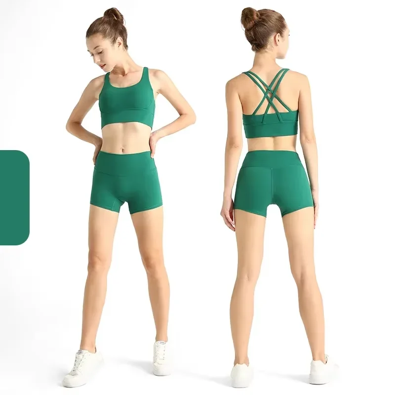 

Summer New 2 piece Sportswear Yoga Shorts Breathable Fitness Suit Cross Straps Bra High Waist Shorts Cycling Running Set