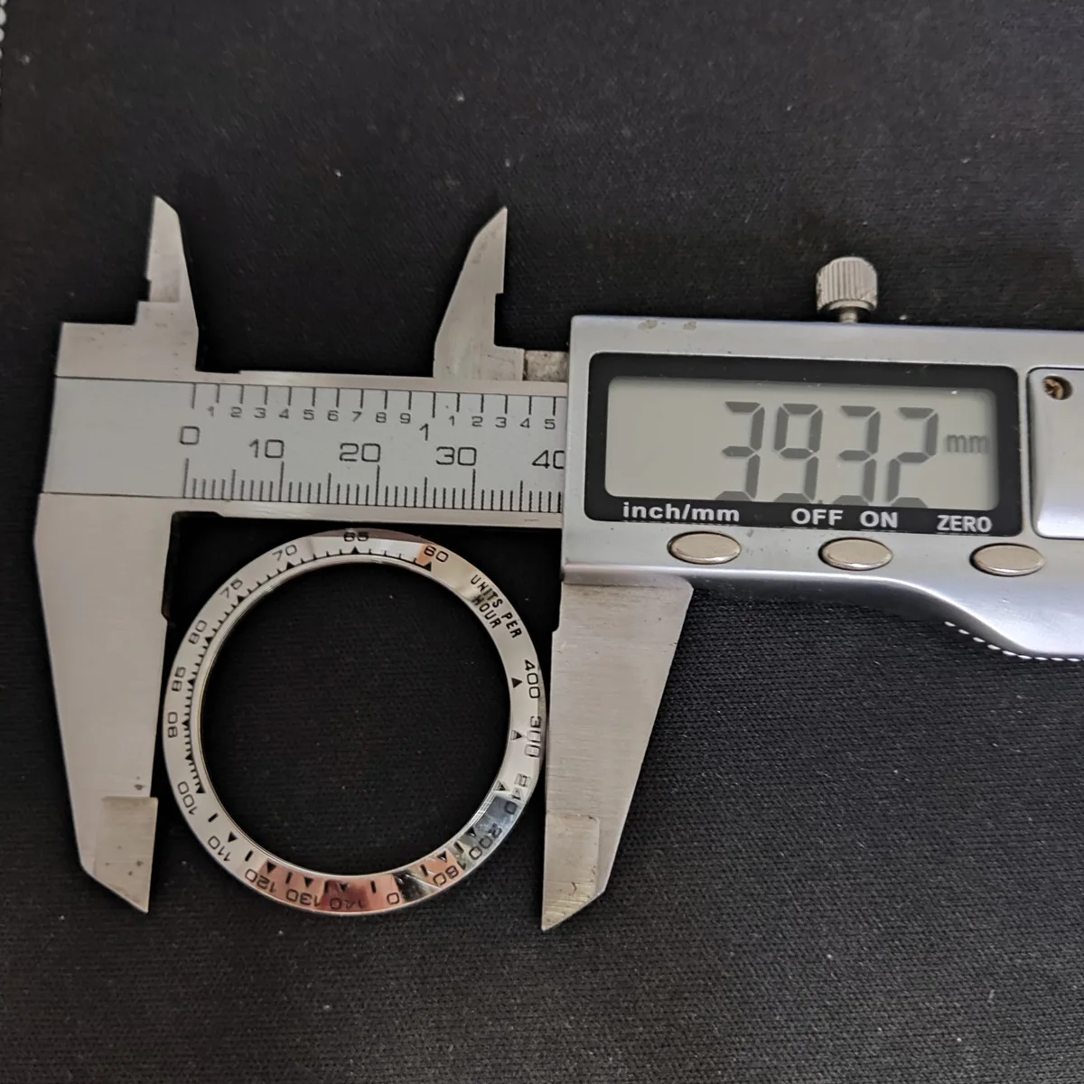 Vk63 cassa cronometro orologio al quarzo Sloped lunetta in ceramica inserto 38.5*30.5mm o 39.3 * mm * 31.5mm per parti di orologi vk63 (senza luminoso)