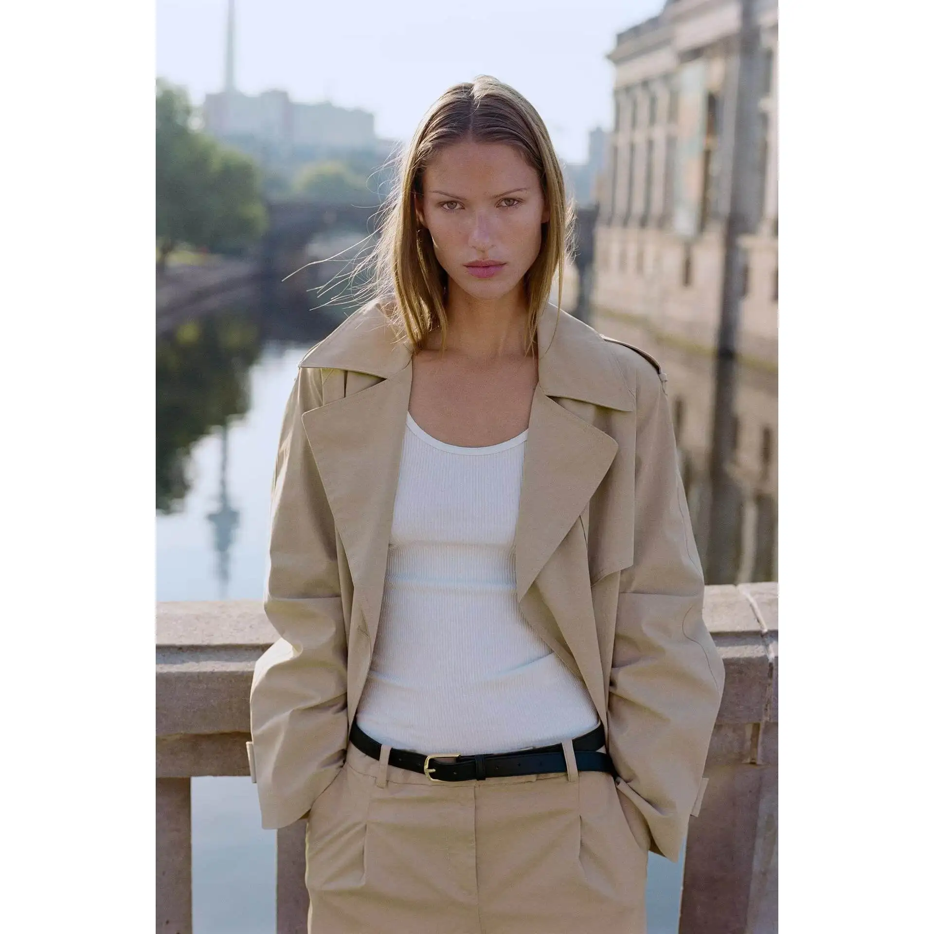 Fashionable Short Coat Jacket Women's Stylish VA New Arrival with Belt Padded Shoulder European Style Polyester Fiber Long Sl...