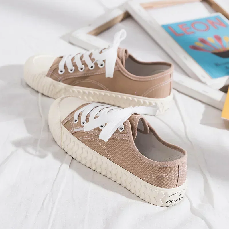 New Fashion Sneakers Women Canvas Shoes Low Cut Lace-up Zapatos De Mujer Flats Ladies Casual Shoes Woman Shoes Student Sports