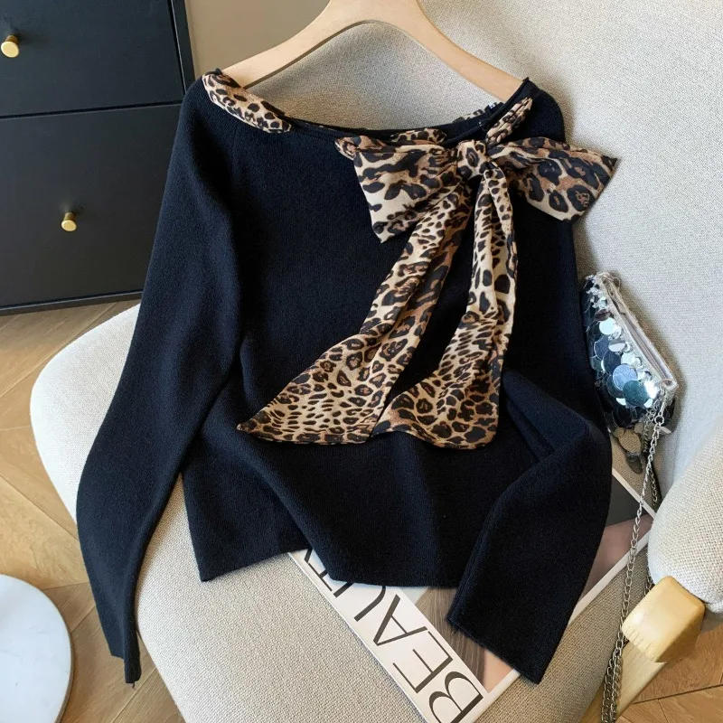 Sweet Spicy Slash Neck Show Shoulder Knitted Sweater Pullover Women's 2024 Autumn New Leopard Print Bow Slim-fitting Top