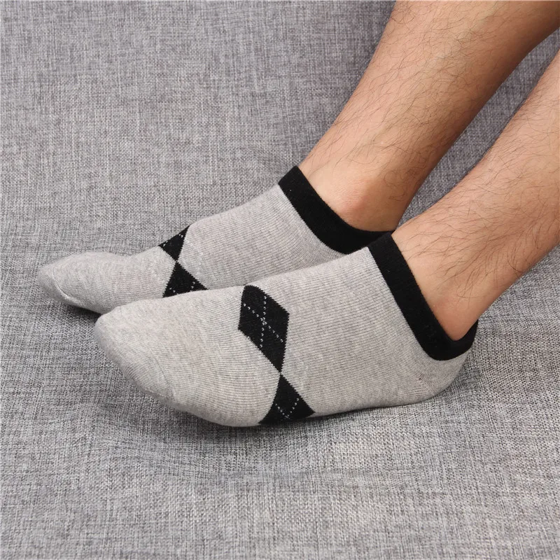 Anti odor and sweat absorption, spring and autumn styles, summer thin breathable sports boat socks, men's casual socks