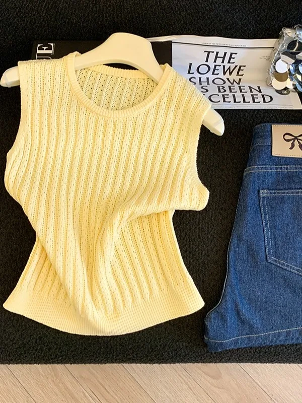 Slim Fit Hollow out Knitted Sleeveless round Neck Vest Women's Fashionable Summer New Style Top Beautifully Shaping Outerwear