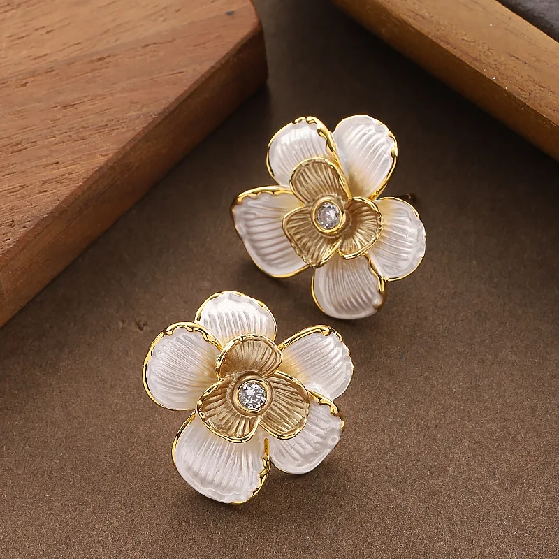 

Niche personalized design zircon multi-layer enamel drop glaze three-dimensional flower earrings earrings versatile earrings