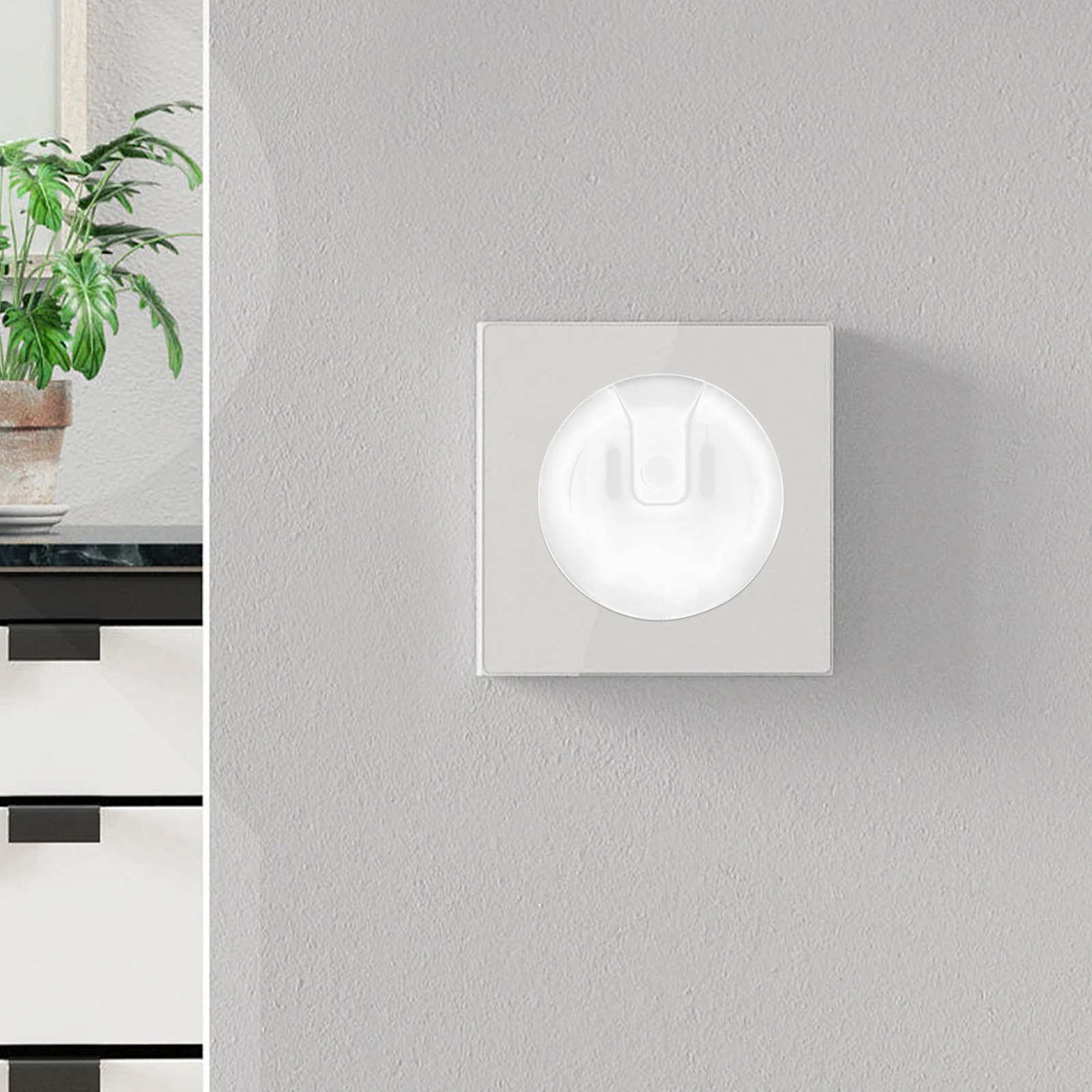 

12pcs Babyproof Outlet Safety Socket Cover Child Outlet Covers Transparent Plug Protectors Durable Electrical Covers Home Use