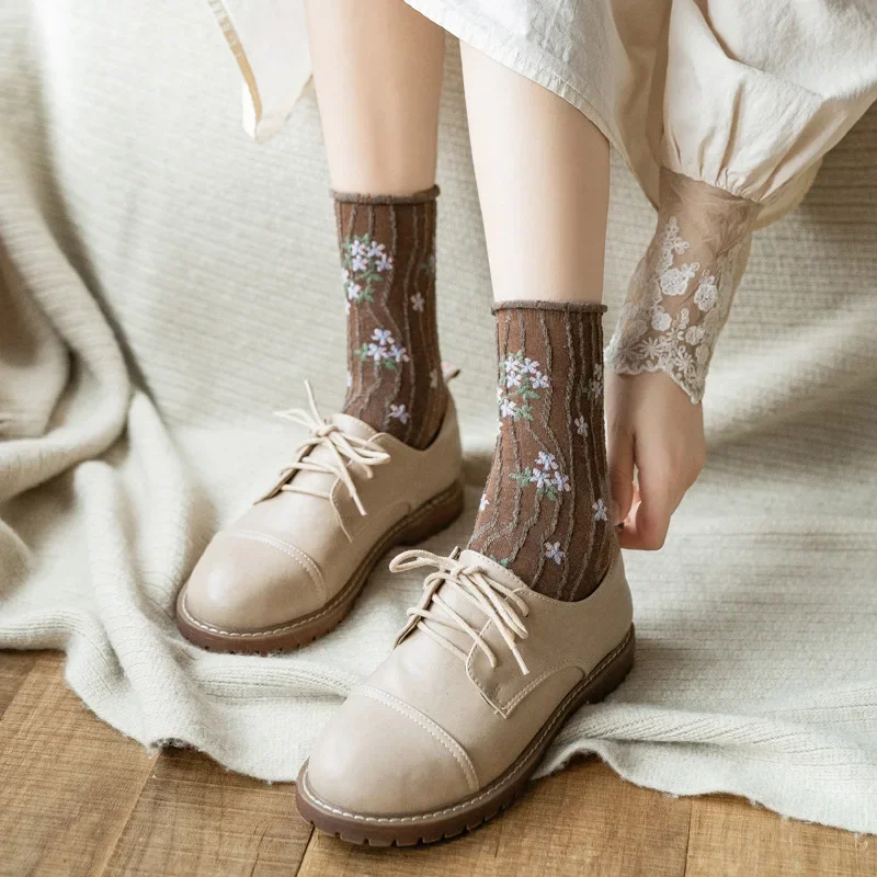 Korean Fashion News Floral Print Women\'s Socks Harajuku Vintage Streetwear Crew Socks Japanese Kawaii Cute Cotton Long Sock